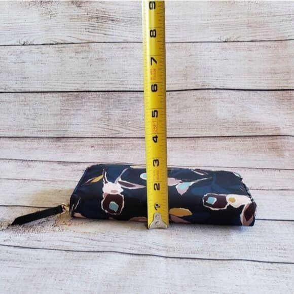 Kate Spade Large Dawn Paper Rose Floral Print Continental Zip Around Wallet - Picture 11 of 13